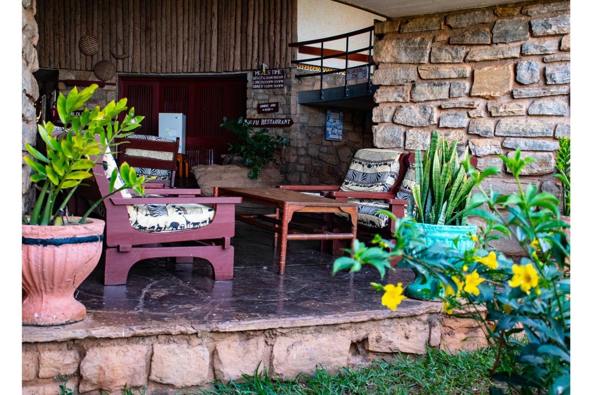 Voi Safari Lodge Exterior photo